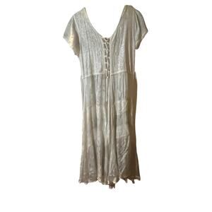 Vintage Style Ivory Embroidered Peasant Dress Lace Up Boho Fairycore Free Size